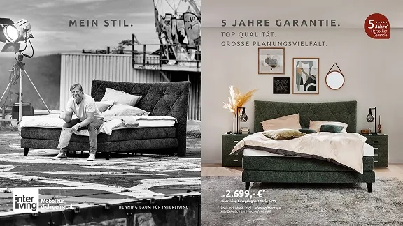 Zweigeteilte Werbung: Links Henning Baum auf dem Polsterbett in Schwarz-Weiß, rechts das grüne Bett im Schlafzimmer.